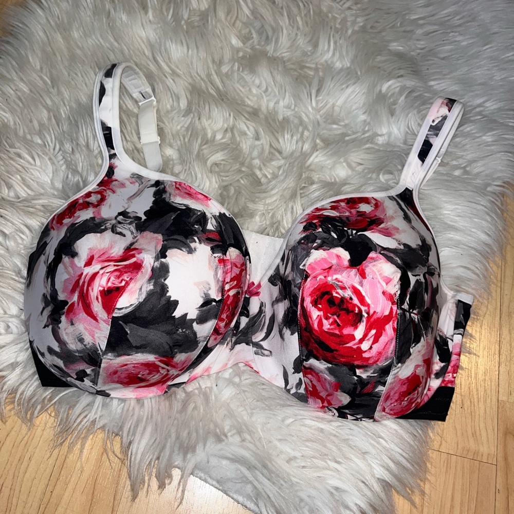 Cacique Floral Molded Underwire Bra in Pink, Black & White